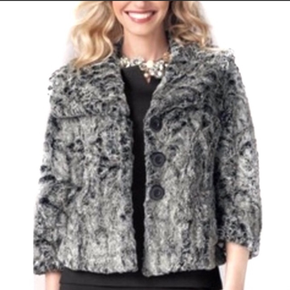 NWT: CAbi Super Soft Chinchilly Faux Fur Crop Jacket -Size XL